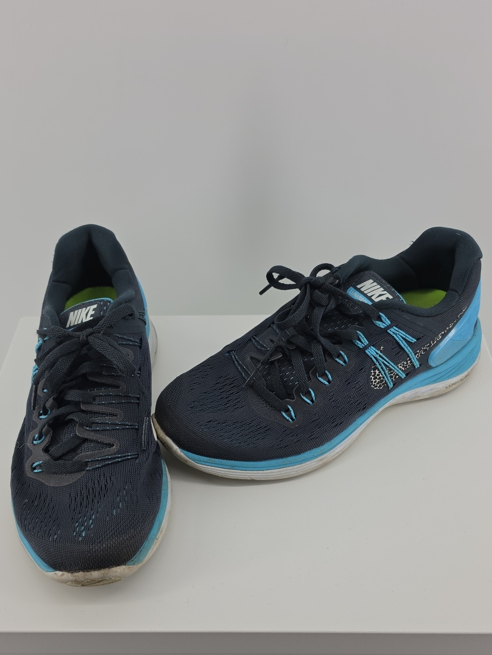 Nike Men’s Lunareclipe 5 Running Shoes - Dark Navy with Light Blue Highlights